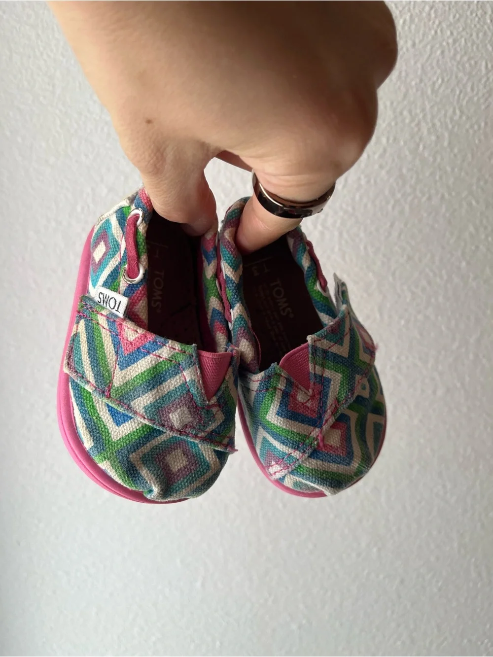 TOMS Infant Kids Pink Geometric Canvas Slip-On Shoes